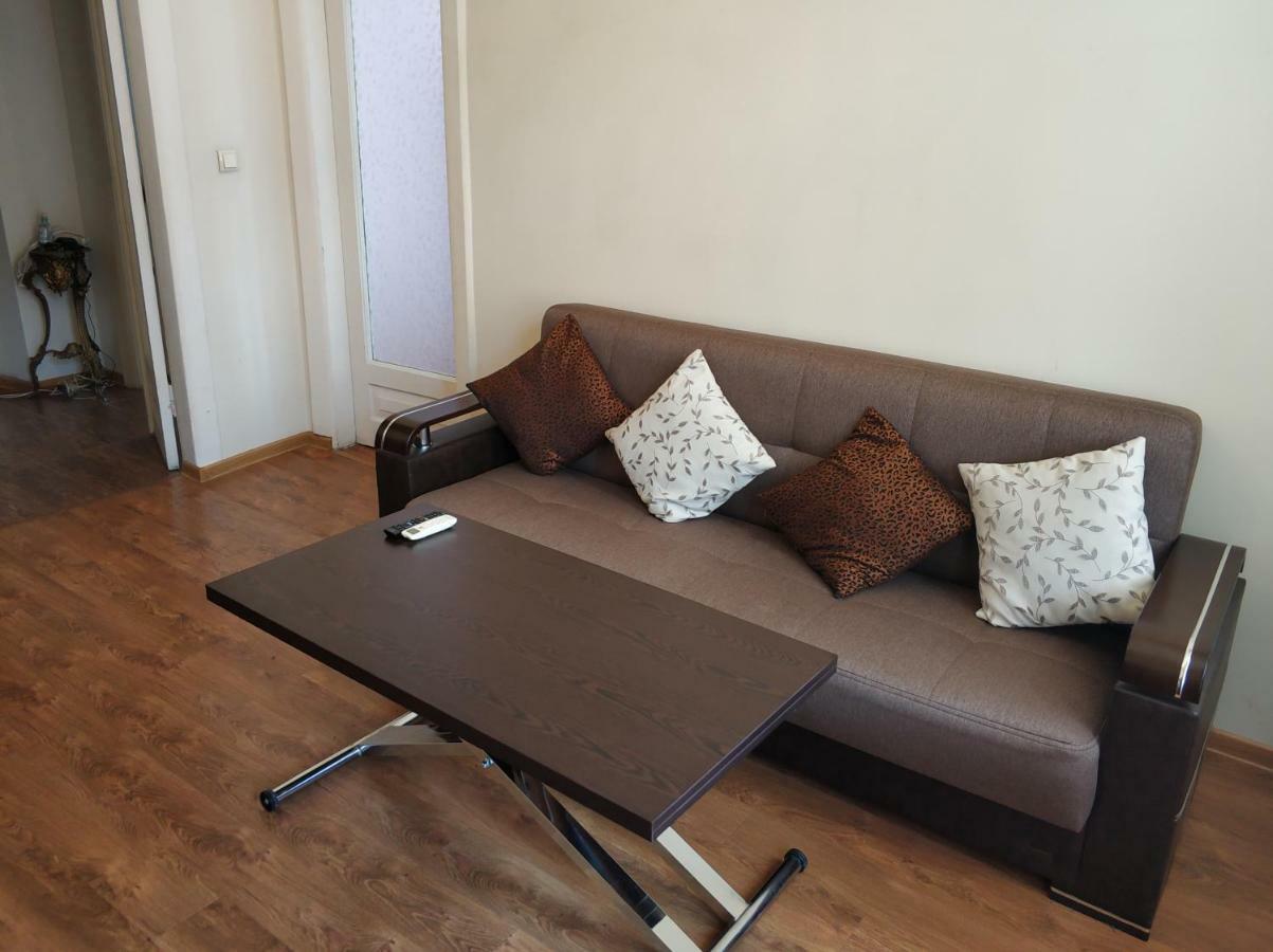 Apartment Medea Batumi Exteriör bild